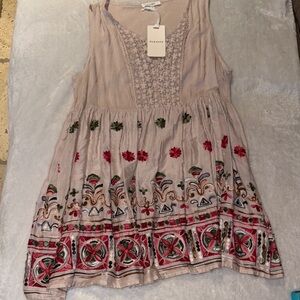 Beautiful BNWT Pleione Embroidered Boho Dress in Cream and Red